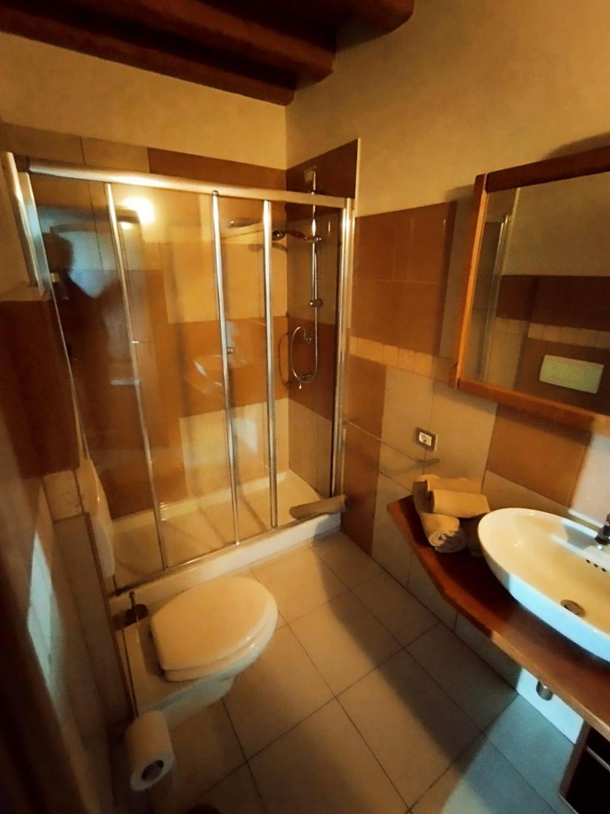 Private Room In The Food Valley Of Parma Montechiarugolo Bagian luar foto