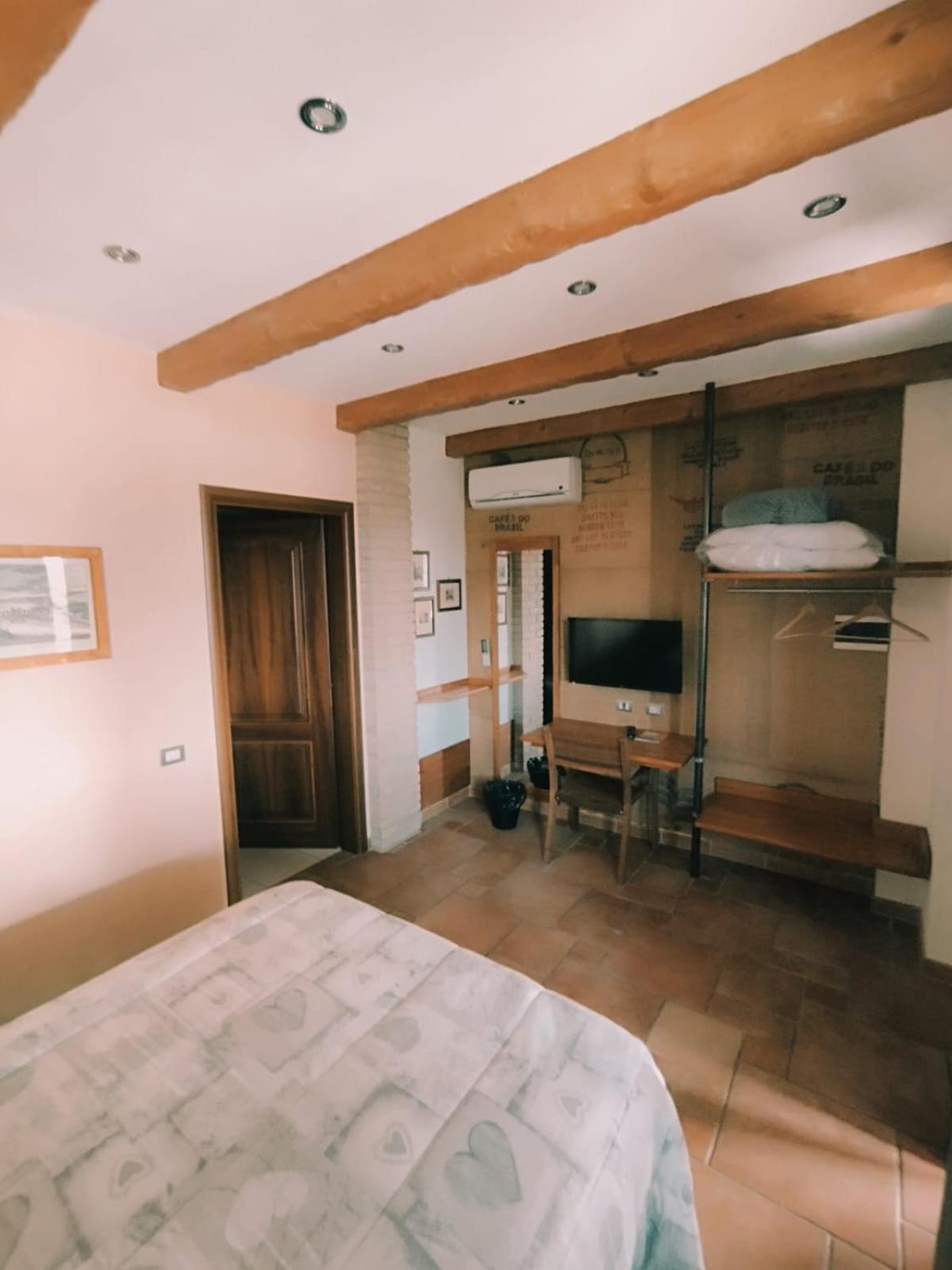 Private Room In The Food Valley Of Parma Montechiarugolo Bagian luar foto
